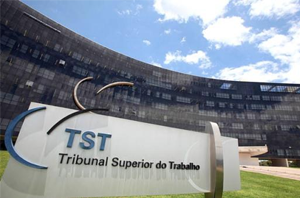 Lista tríplice para vaga de ministro(a) do TST inclui nome de desembargadora do TRT-2
